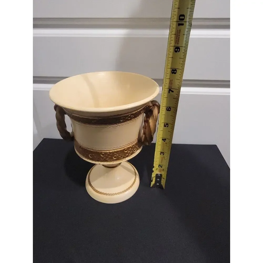Roman‎ Italian Style Vase Container Pottery Cream Gold Italian #8556